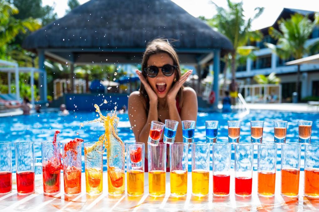 Ocean's Creek Beach Hotel | holidays by noudeal